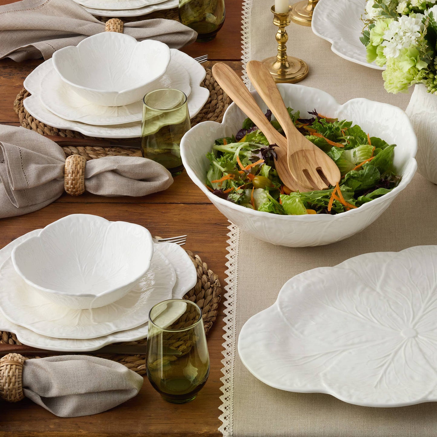Le Jardin White Cabbage 3-D Oval Platter