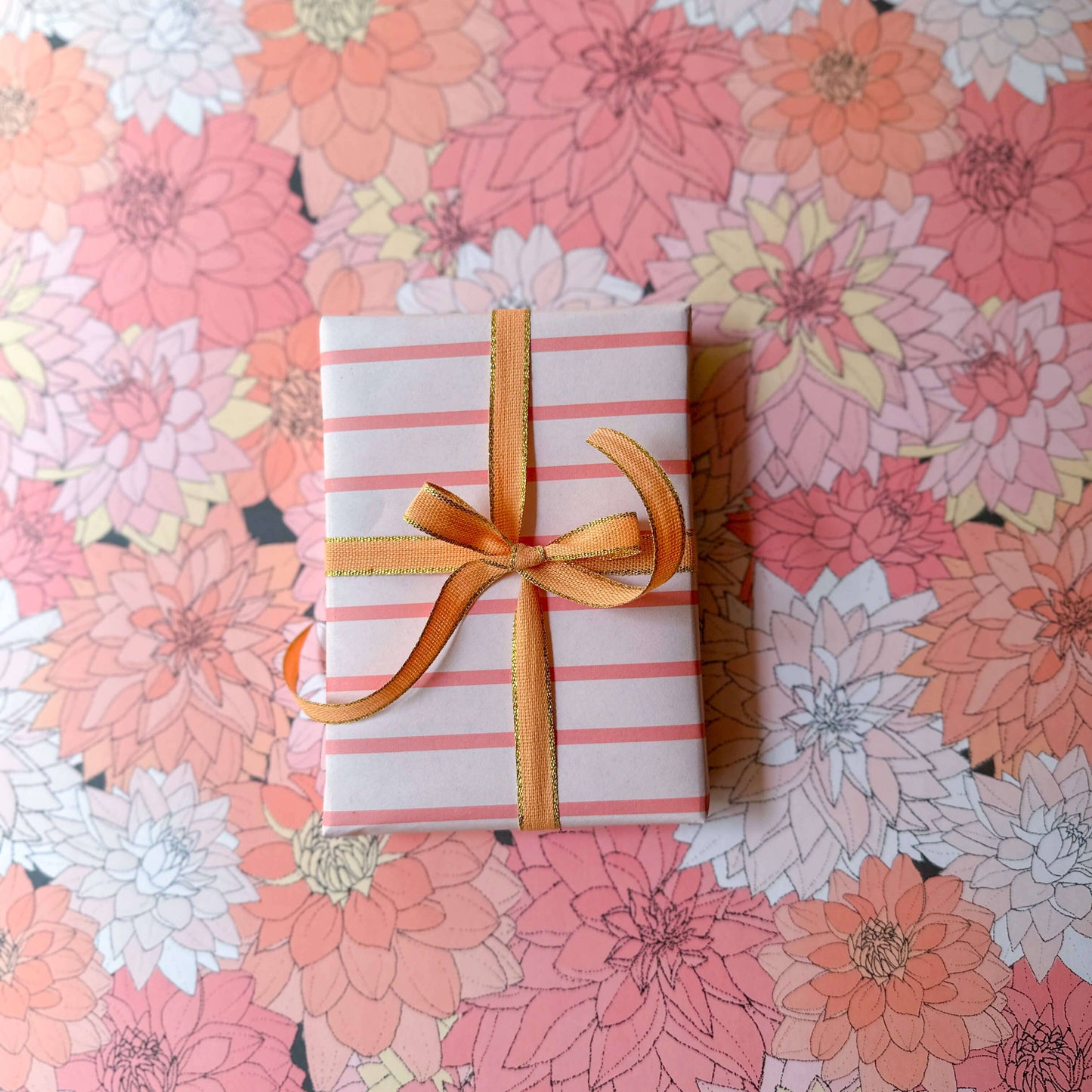 Dahlias in Pink Wrapping Paper - Single Sheet