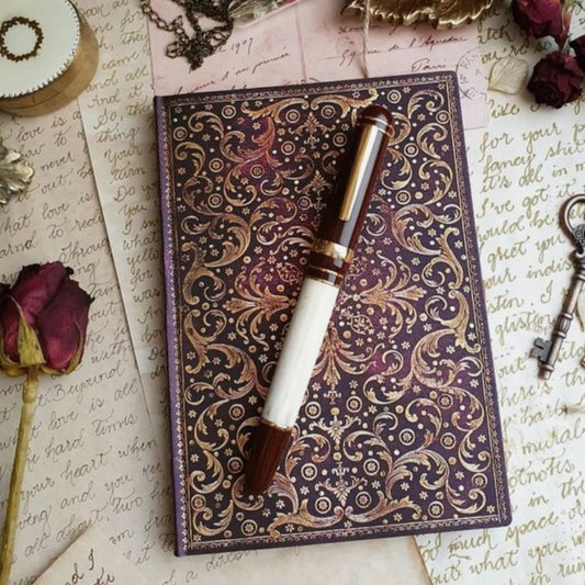 Aurelia Softcover Journal