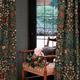 Blackthorn Green Fabric - Morris & Co