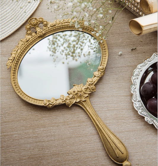 The vintage French Look Mirror