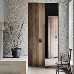 Pure Acorn Wallpaper - Morris & Co